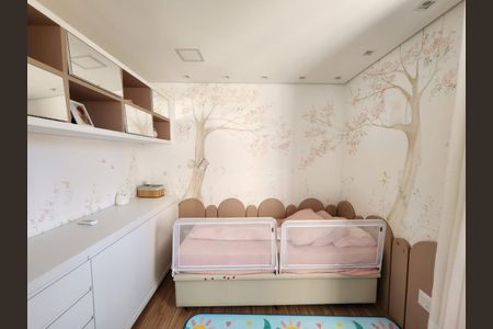 Apartamento à venda com 200m², 4 quartos e 4 vagasQuarto semi Suíte 4