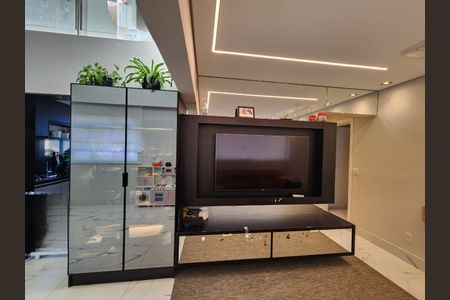 Apartamento à venda com 200m², 4 quartos e 4 vagasSala