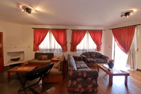 Apartamento à venda com 136m², 2 quartos e 3 vagasSala