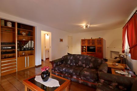 Apartamento à venda com 136m², 2 quartos e 3 vagasSala