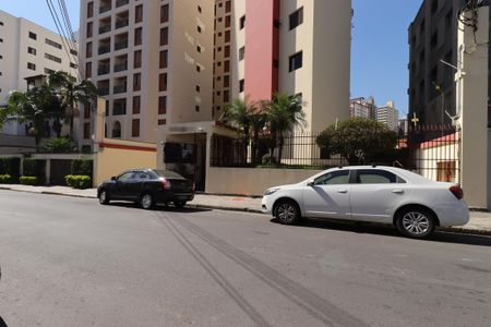 Apartamento à venda com 136m², 2 quartos e 3 vagasFachada