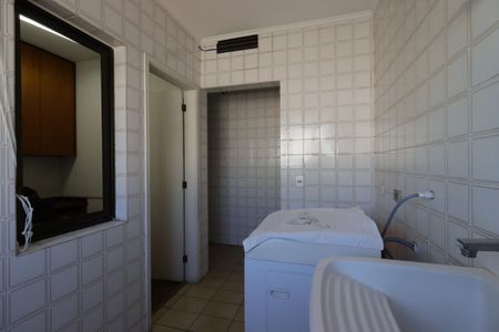 Apartamento à venda com 136m², 2 quartos e 3 vagasÁrea de Serviço