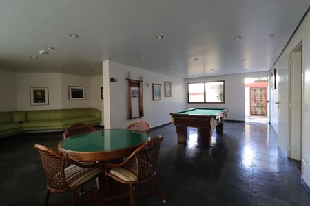 Apartamento à venda com 136m², 2 quartos e 3 vagasÁrea Comum - Salão de Jogos