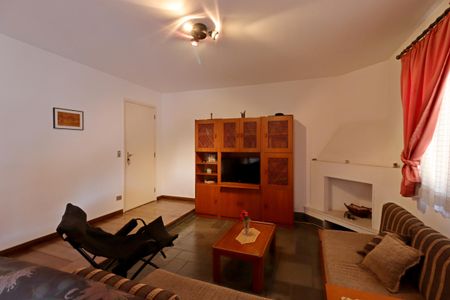 Apartamento à venda com 136m², 2 quartos e 3 vagasSala