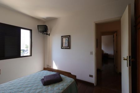 Apartamento à venda com 136m², 2 quartos e 3 vagasQuarto