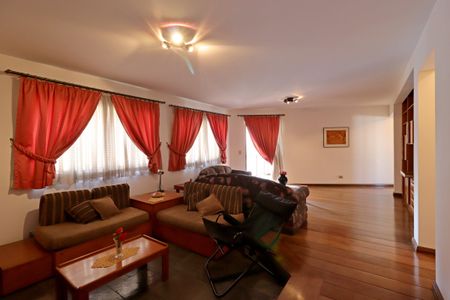 Apartamento à venda com 136m², 2 quartos e 3 vagasSala