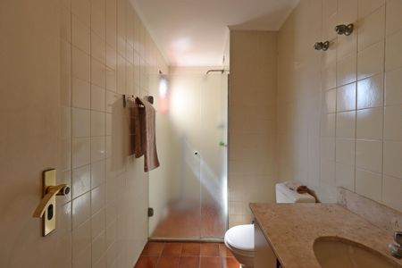 Apartamento à venda com 136m², 2 quartos e 3 vagasBanheiro Social