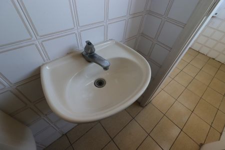 Apartamento à venda com 136m², 2 quartos e 3 vagasBanheiro de Serviço