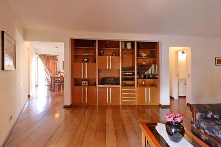 Apartamento à venda com 136m², 2 quartos e 3 vagasSala