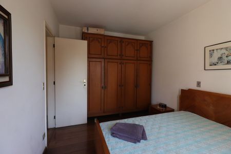 Apartamento à venda com 136m², 2 quartos e 3 vagasQuarto