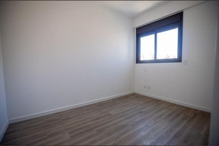 Apartamento à venda com 131m², 4 quartos e 4 vagasQuarto Suíte 1