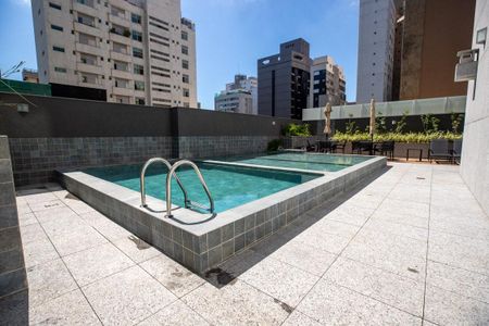 Apartamento à venda com 131m², 4 quartos e 3 vagasPiscina