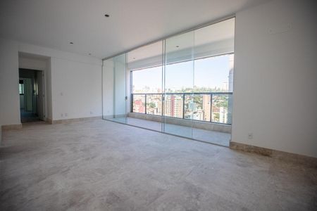 Apartamento à venda com 131m², 4 quartos e 3 vagasSala
