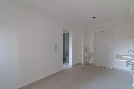 Apartamento para alugar com 32m², 2 quartos e sem vaga Apartamento para alugar com 32m², 2 quartos e sem vagaSala