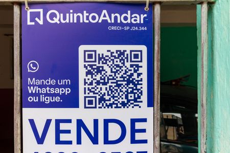 Casa à venda com 200m², 7 quartos e 2 vagas Casa à venda com 200m², 7 quartos e 2 vagasPlaquinha