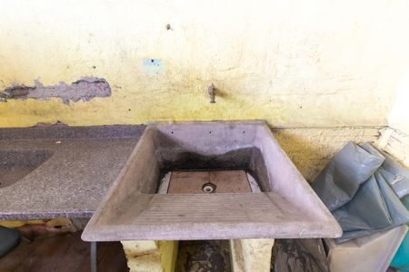 Casa à venda com 200m², 7 quartos e 2 vagas Casa à venda com 200m², 7 quartos e 2 vagasÁrea de Serviço Compartilhada