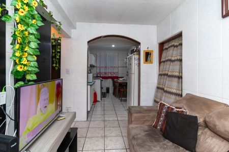 Casa à venda com 200m², 7 quartos e 2 vagas Casa à venda com 200m², 7 quartos e 2 vagasCasa 01 - Sala