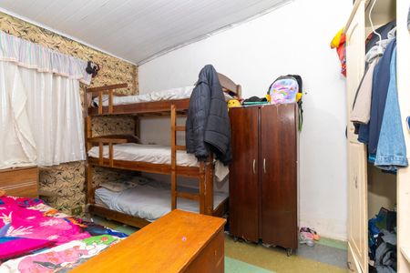 Casa à venda com 200m², 7 quartos e 2 vagas Casa à venda com 200m², 7 quartos e 2 vagasCasa 03 - Quarto 1