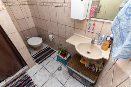 Casa à venda com 200m², 7 quartos e 2 vagas Casa à venda com 200m², 7 quartos e 2 vagasCasa 01 - Banheiro