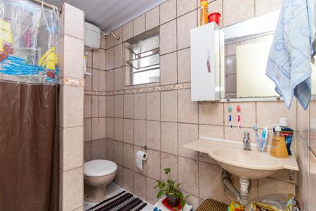 Casa à venda com 200m², 7 quartos e 2 vagas Casa à venda com 200m², 7 quartos e 2 vagasCasa 01 - Banheiro