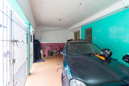 Casa à venda com 200m², 7 quartos e 2 vagas Casa à venda com 200m², 7 quartos e 2 vagasGaragem