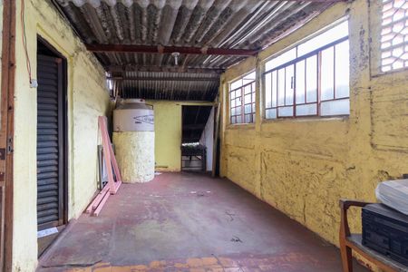 Casa à venda com 200m², 7 quartos e 2 vagas Casa à venda com 200m², 7 quartos e 2 vagasÁrea de Serviço Compartilhada