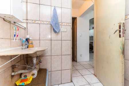 Casa à venda com 200m², 7 quartos e 2 vagas Casa à venda com 200m², 7 quartos e 2 vagasCasa 01 - Banheiro