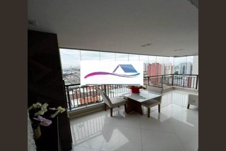 Apartamento à venda com 68m², 2 quartos e 1 vaga