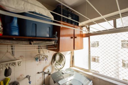 Apartamento à venda com 71m², 2 quartos e 1 vagaÁrea de Serviço