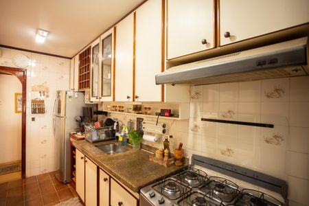 Apartamento à venda com 71m², 2 quartos e 1 vagaCozinha