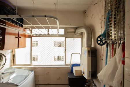 Apartamento à venda com 71m², 2 quartos e 1 vagaÁrea de Serviço