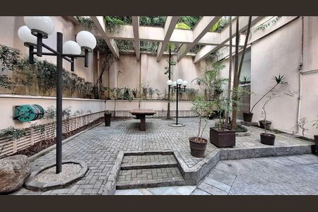 Apartamento à venda com 40m², 1 quarto e 1 vagaÁrea comum