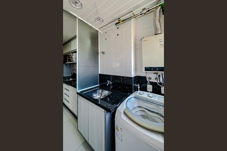 Apartamento à venda com 92m², 2 quartos e 2 vagasÁrea de Serviço