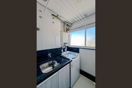Apartamento à venda com 92m², 2 quartos e 2 vagasÁrea de Serviço