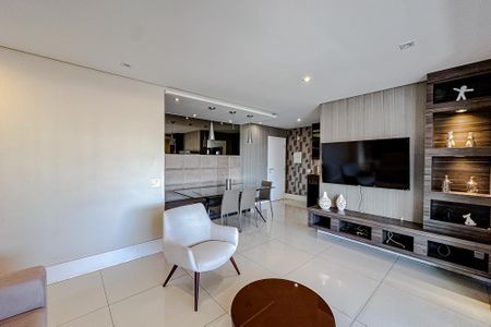 Apartamento à venda com 92m², 2 quartos e 2 vagasSala