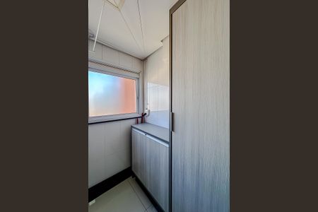 Apartamento à venda com 92m², 2 quartos e 2 vagasÁrea de Serviço