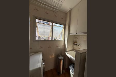 Apartamento à venda com 100m², 2 quartos e 1 vagaFoto 01