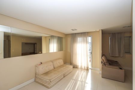 Apartamento à venda com 69m², 2 quartos e 1 vagaSala