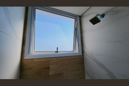 Apartamento para alugar com 67m², 2 quartos e 2 vagasBanheiro