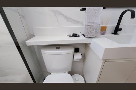 Apartamento para alugar com 67m², 2 quartos e 2 vagasBanheiro