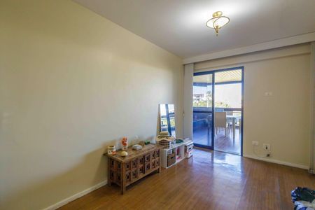 Apartamento à venda com 140m², 4 quartos e 2 vagasQuarto 1