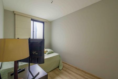 Apartamento à venda com 140m², 4 quartos e 2 vagasQuarto 2