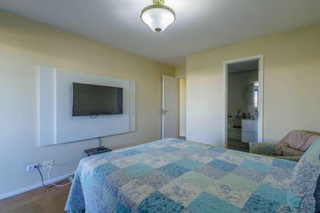 Apartamento à venda com 140m², 4 quartos e 2 vagasSuíte