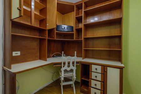 Apartamento à venda com 140m², 4 quartos e 2 vagasQuarto 3