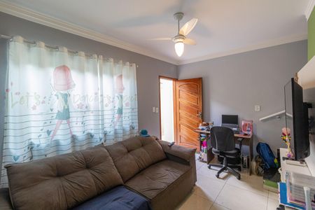 Casa de condomínio à venda com 68m², 2 quartos e 1 vaga Casa de condomínio à venda com 68m², 2 quartos e 1 vagaSala