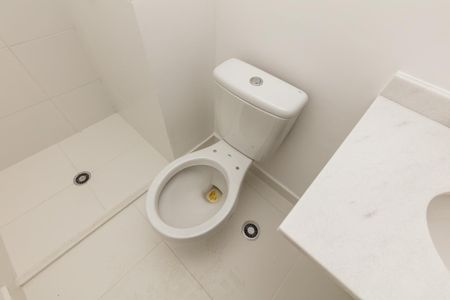 Studio à venda com 28m², 1 quarto e sem vaga Studio à venda com 28m², 1 quarto e sem vagaBanheiro