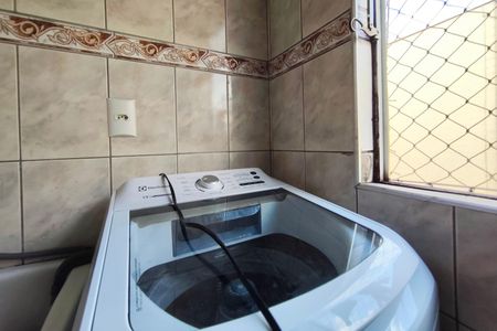 Apartamento à venda com 68m², 2 quartos e 1 vagaÁrea de Serviço