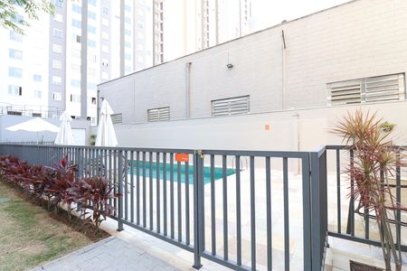 Apartamento para alugar com 40m², 2 quartos e sem vagaÁrea comum - Piscina