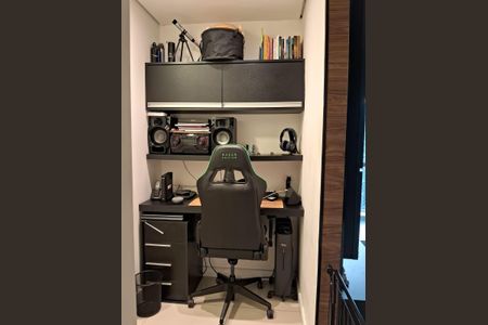 Apartamento à venda com 62m², 2 quartos e 2 vagas Apartamento à venda com 62m², 2 quartos e 2 vagasEscritório