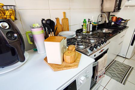 Apartamento à venda com 45m², 2 quartos e 1 vagaCozinha e Área de Serviço